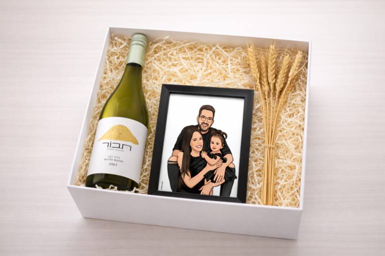 מארז שבועות חגיגי עם בקבוק יין, תמונה ממוסגרת מאוירת ושיבולים באריזה לבנה יפה